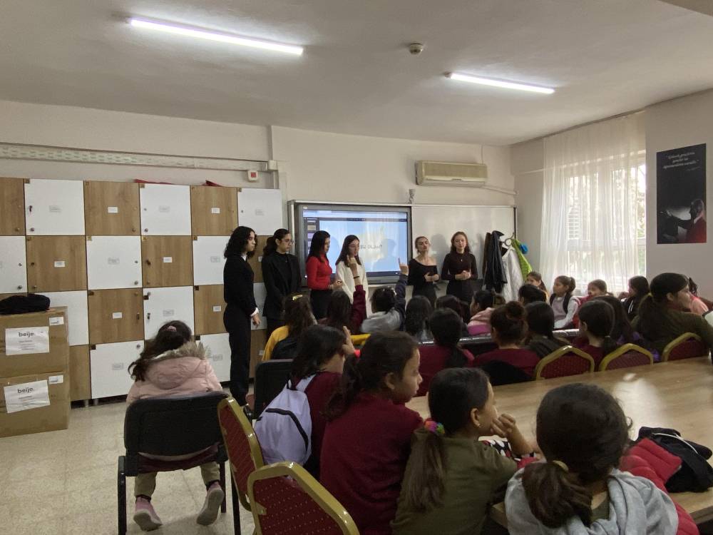 Ortaokul Öğrencilerine Yönelik Ergenlik Dönemi Eğitimi